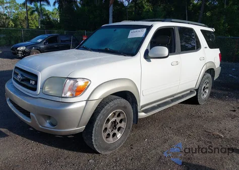 2004 Toyota Sequoia Sr5 V8 z USA, uszkodzony, nr VIN 5TDZT34A04S220874